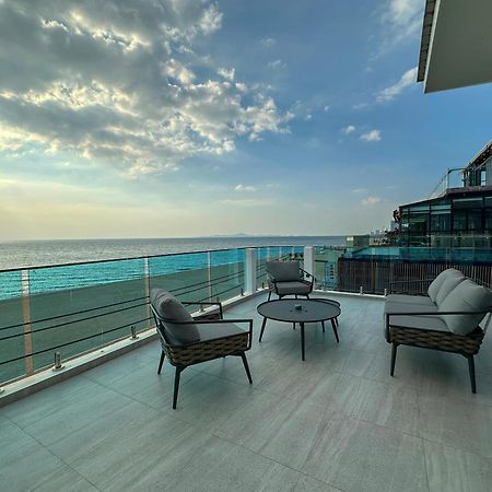 Stunning Beachfront View Luxurious Apartment 40 Jomtien Beach Exterior photo